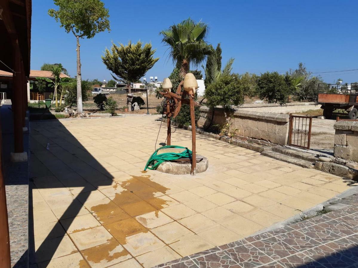 Bed and Breakfast Karpaz Stone House Rizokarpaso Esterno foto